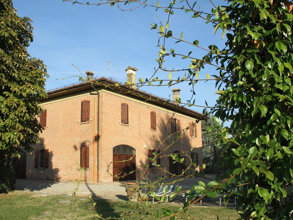 Giardino Di Mia Acomodação com café da manhã Calderara di Reno Exterior foto